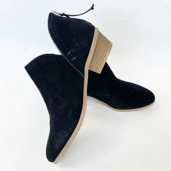 KENNETH COLE REACTION Women's Side Way Booties in Black Suede Size 6.5M New - Picture 5 of 10